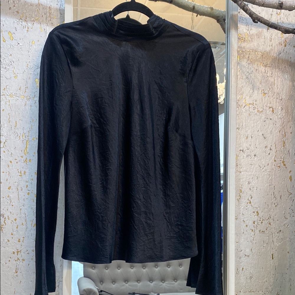 Rails Satin Top - Picture 1 of 5